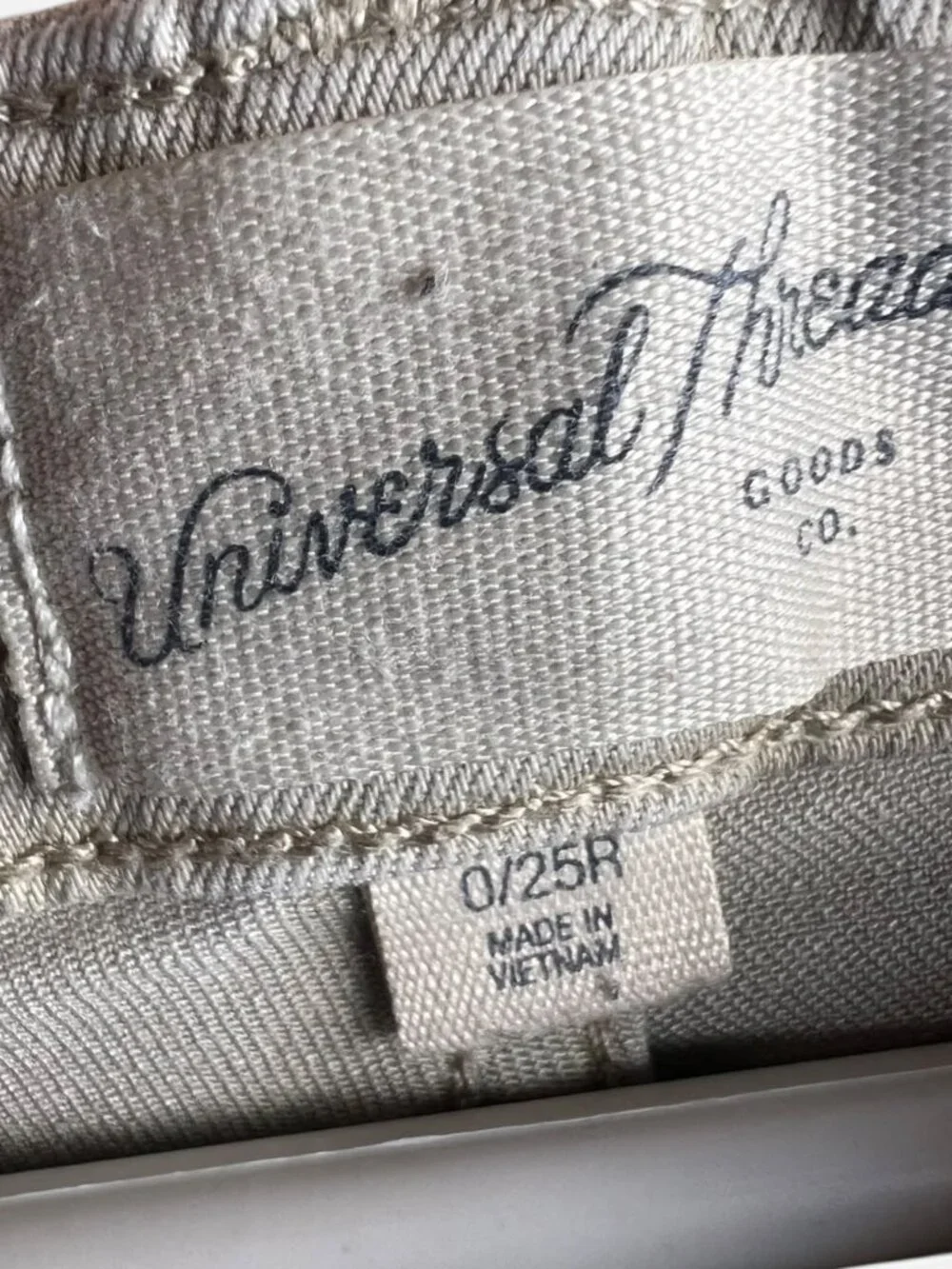 Universal Thread versatile universal